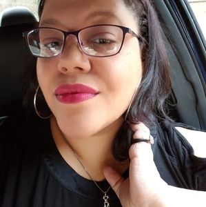 Meet your Posher, Robyn